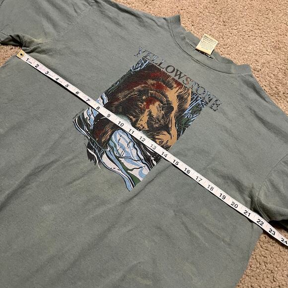 Vintage Yellowstone Grizzly Bear Graphic Tee Shirt Large - Picture 7 of 7